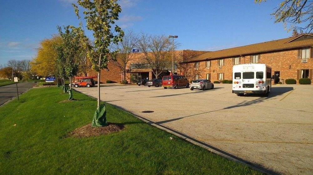 Normal Hotel | Baymont by Wyndham Normal Bloomington