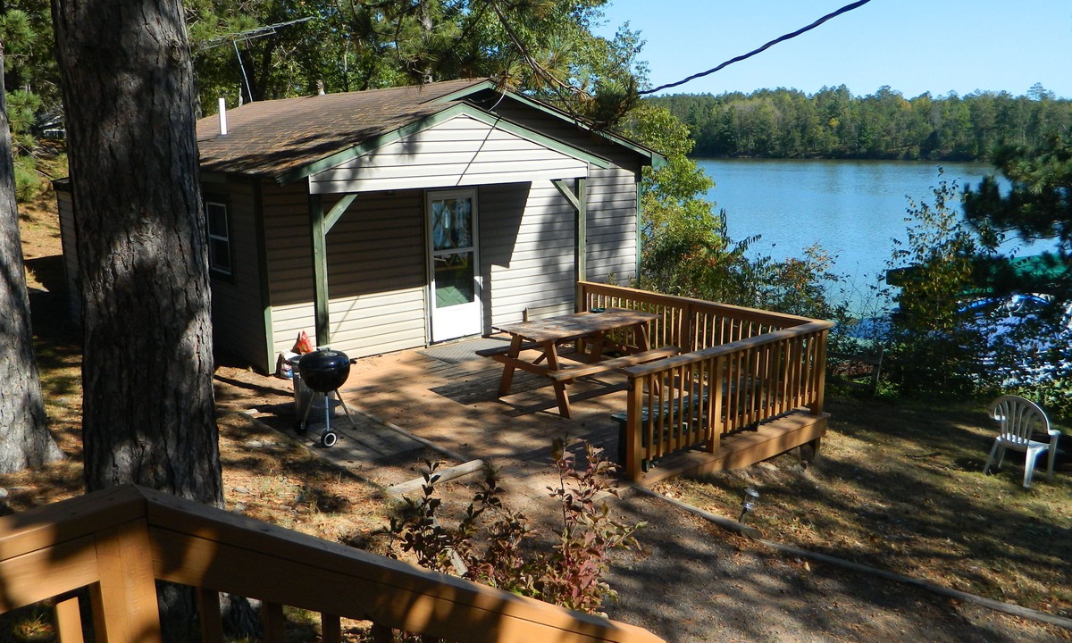 Gordon Cabin | Snowmobile paradise! 2.5 hrs-Twin Cities Charming 2bedroom cabin, Gordon Minong