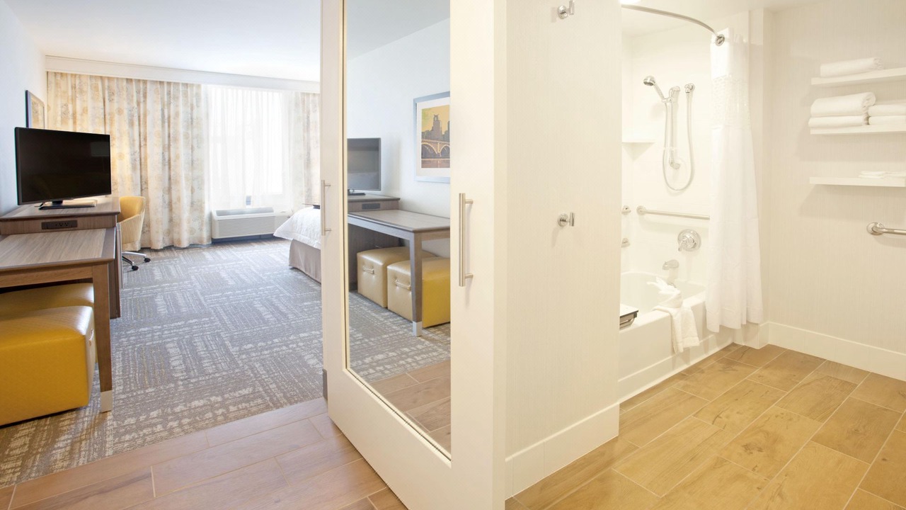 Photo of Livingroom in Downtown West