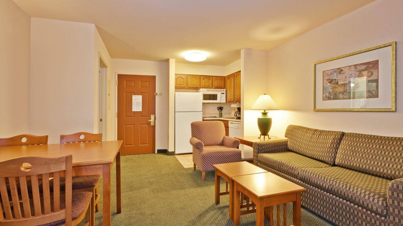Photo of Livingroom in Corning