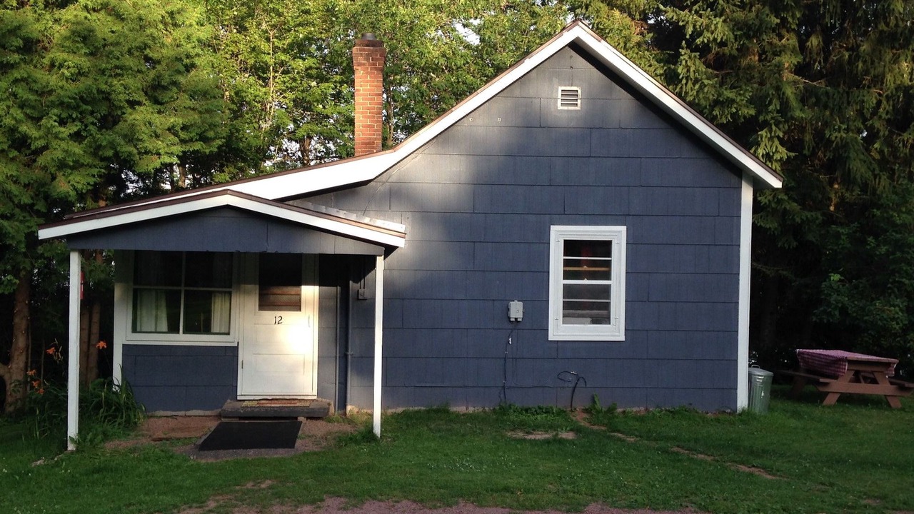 Photo of Buildings in Ashland