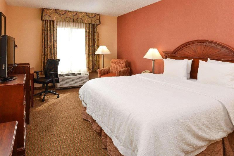 Photo of Bedroom in Springboro