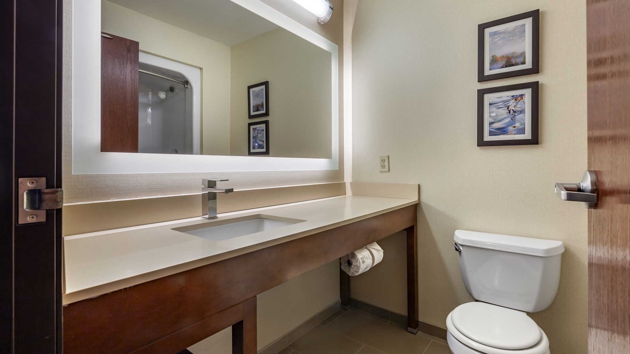 Photo of Bathroom in Escanaba