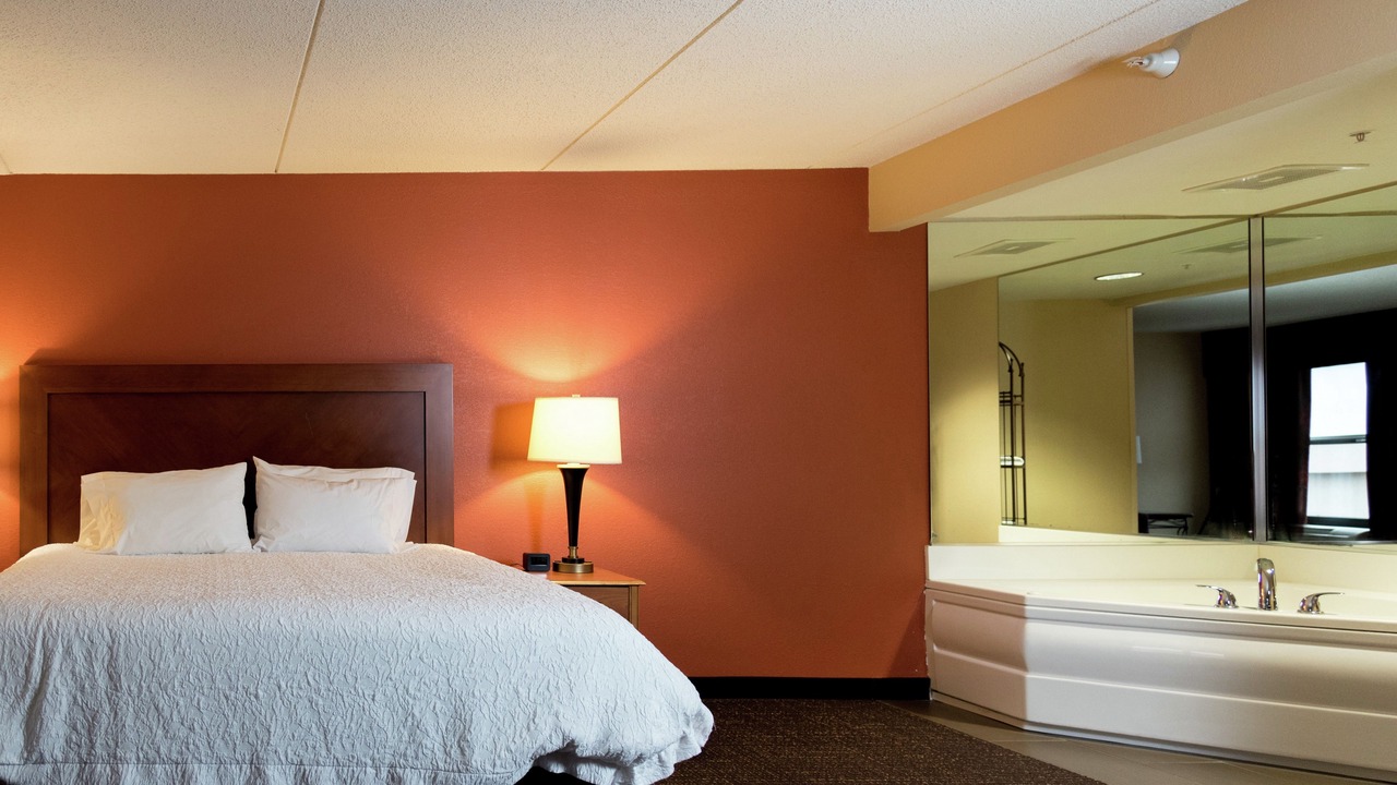 Photo of Bedroom in Norton Shores