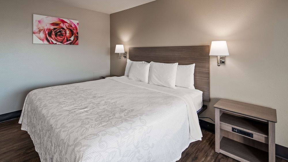 Photo of Bedroom in Findlay