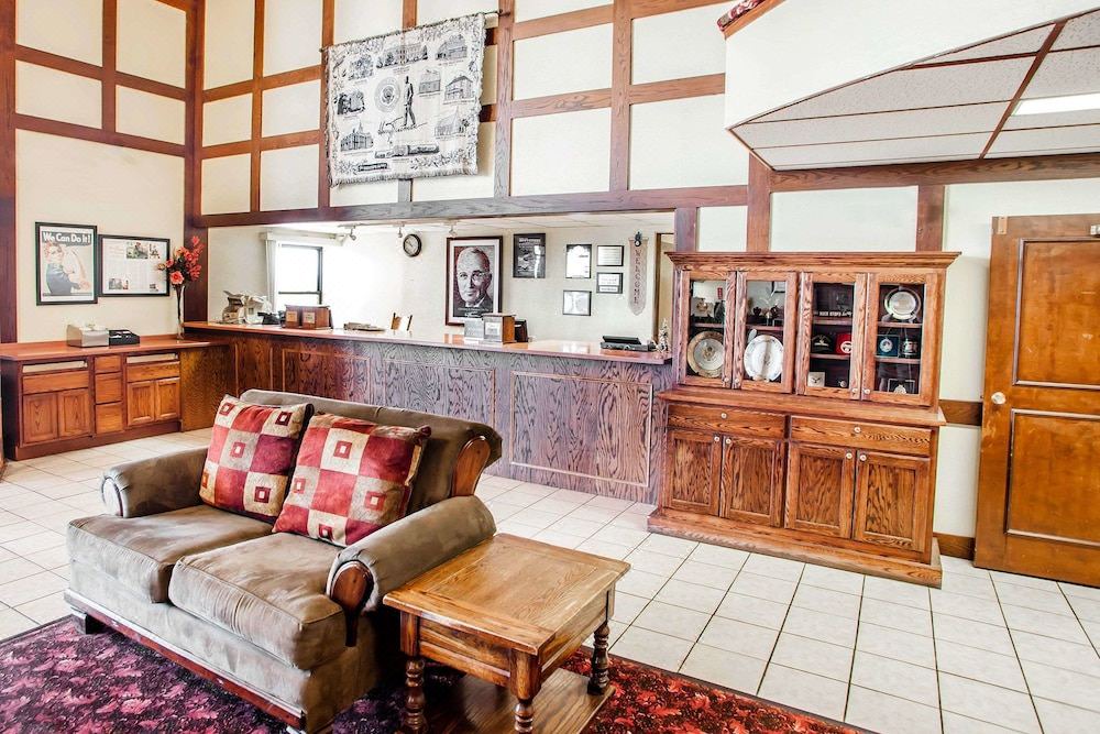 Photo of Livingroom in Sedalia