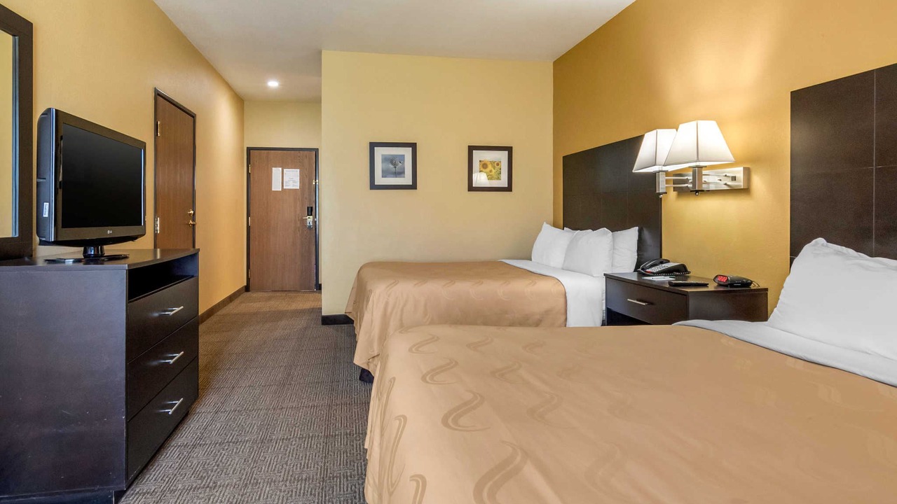 Photo of Bedroom in Lenexa
