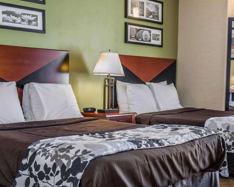 Photo of Bedroom in Urbana