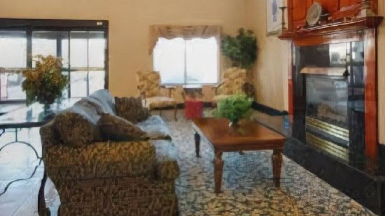 Photo of Livingroom in Auburn