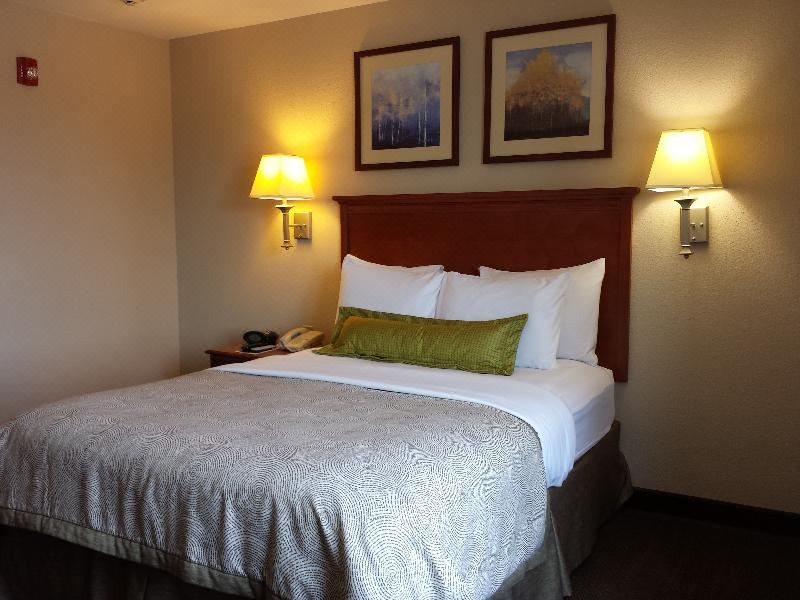 Photo of Bedroom in I-435 West KC-KS