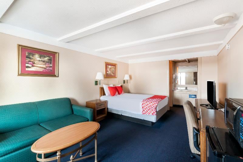Photo of Livingroom in Wadsworth