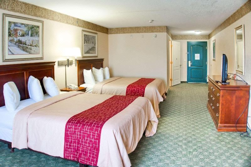 Photo of Bedroom in Berea