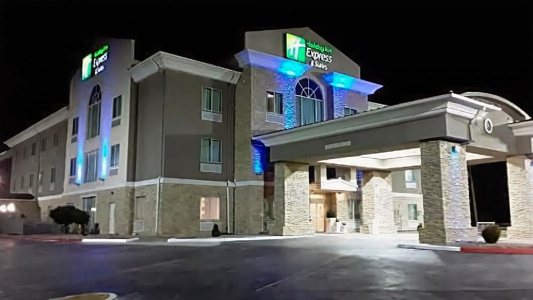 Photo of Buildings in Woodward