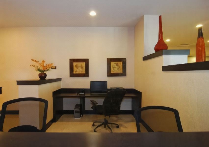 Photo of Livingroom in Corydon