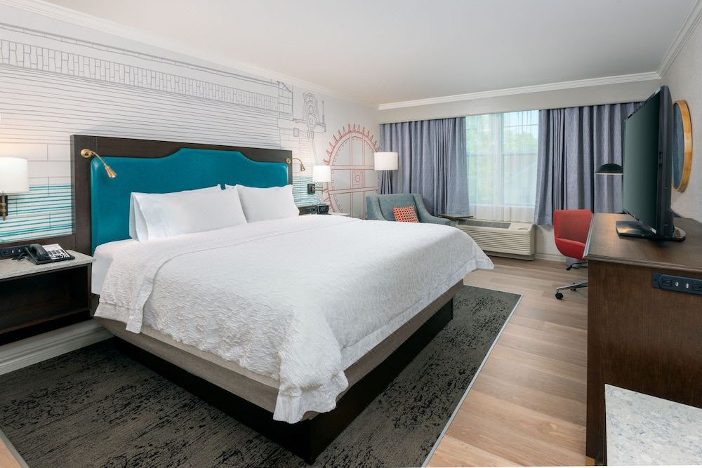 Photo of Bedroom in Williamsville