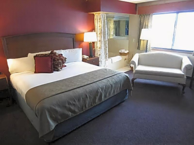 Photo of Bedroom in Hutchinson