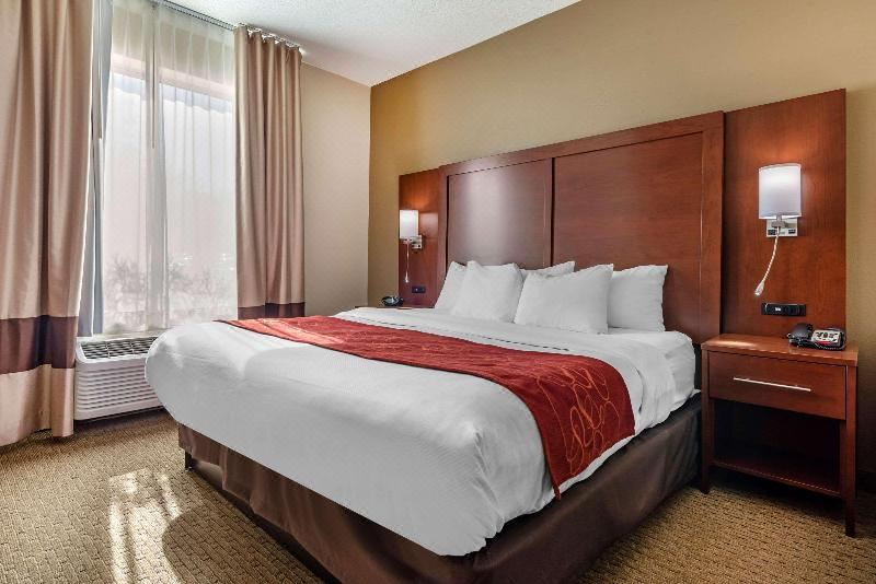Photo of Bedroom in Mount Saint Joseph