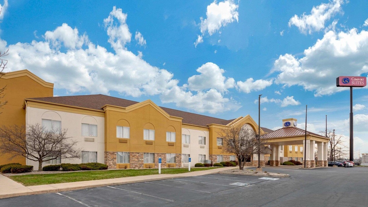 Photo of Buildings in Lafayette