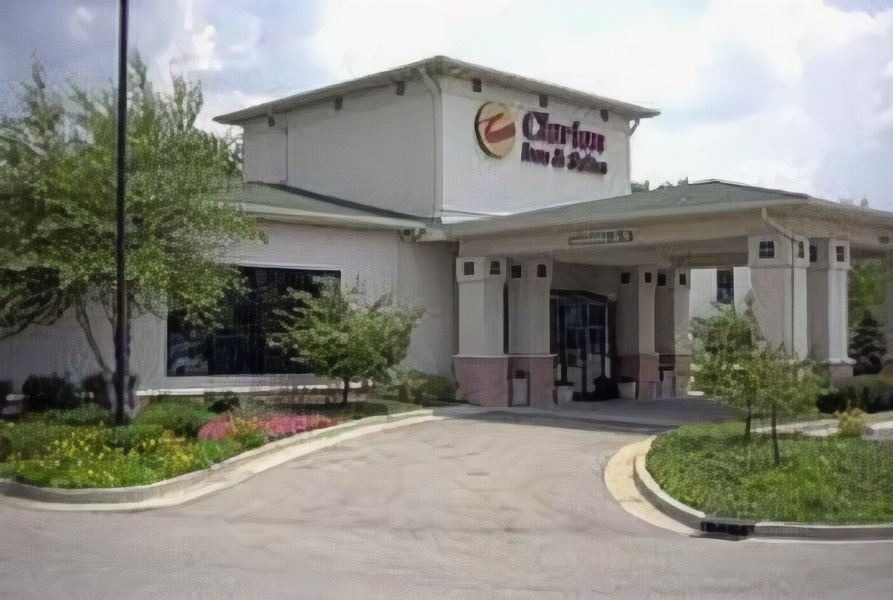 Photo of Buildings in Pike