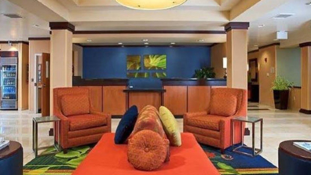 Photo of Livingroom in Exeter