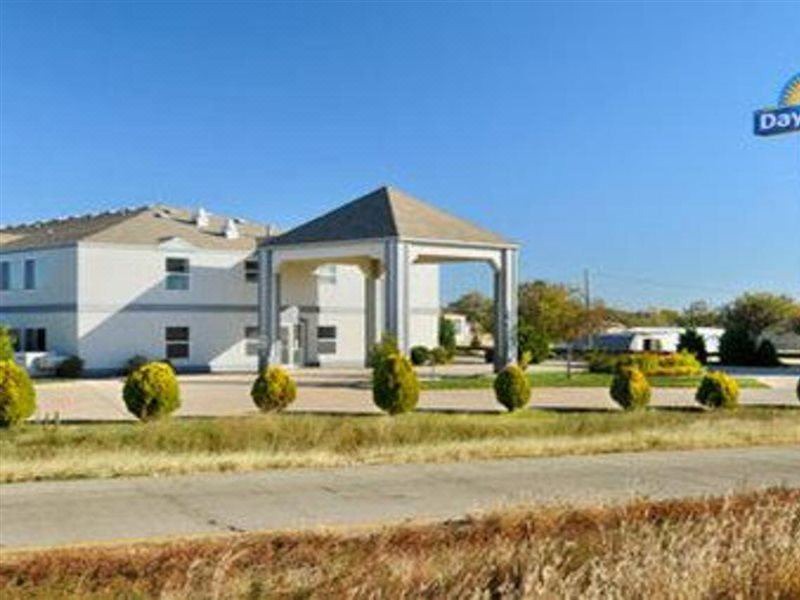 Photo of Buildings in Vega