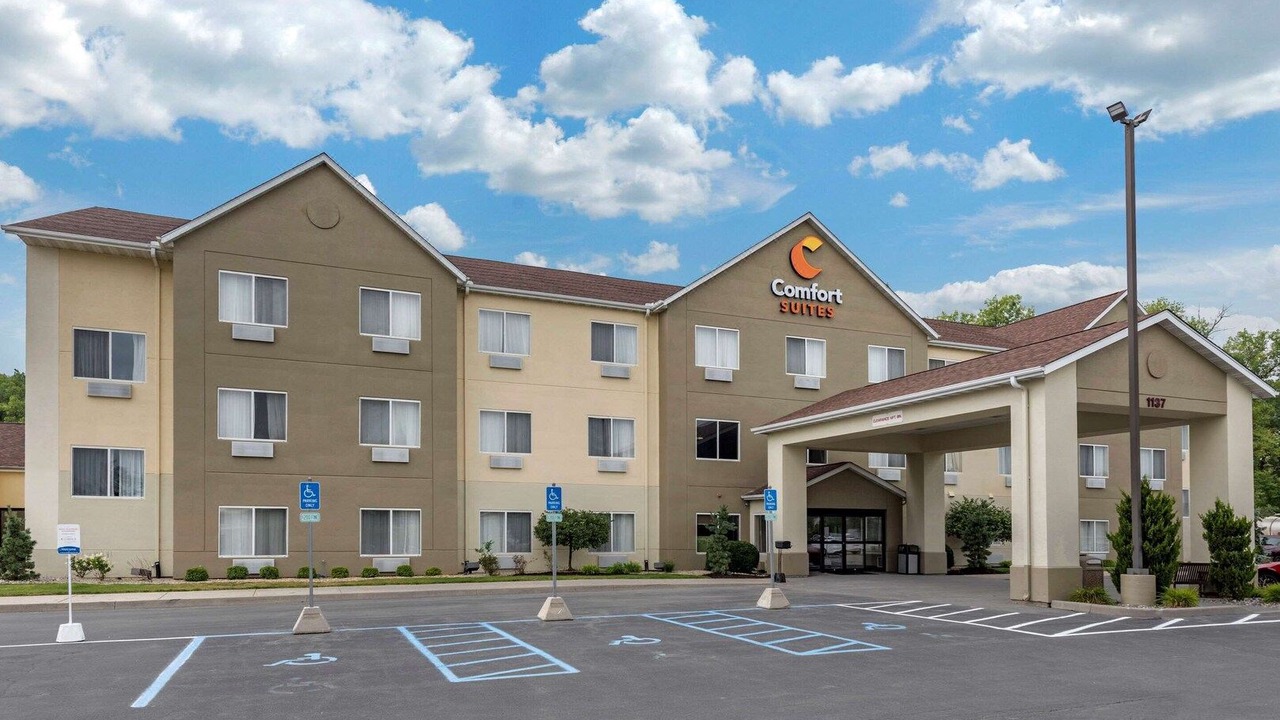 Photo of Buildings in Auburn