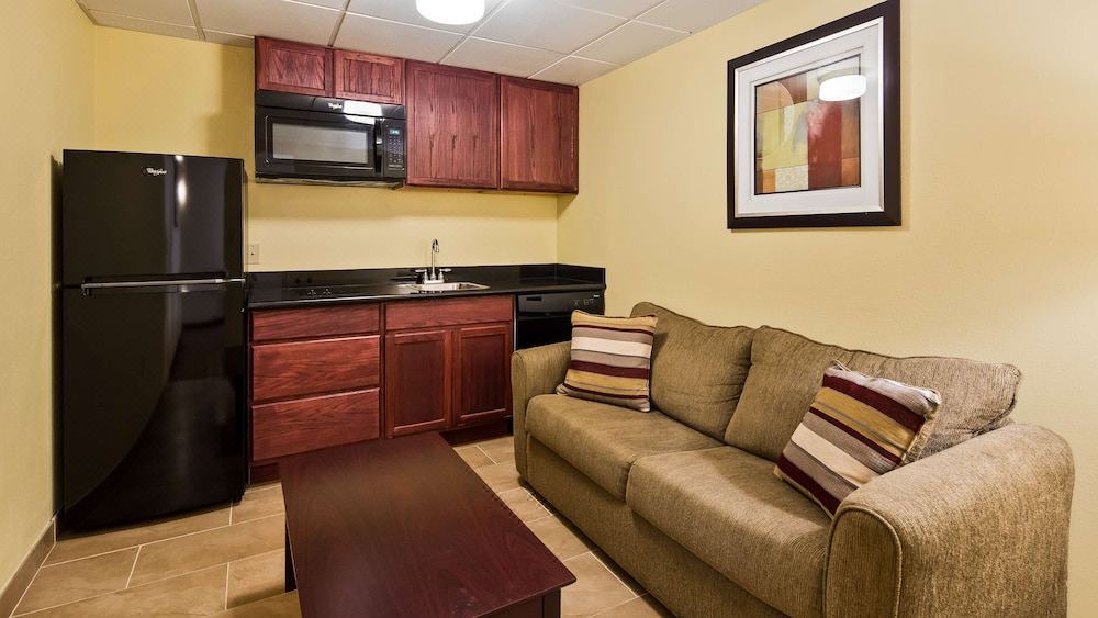 Photo of Livingroom in Brook Park