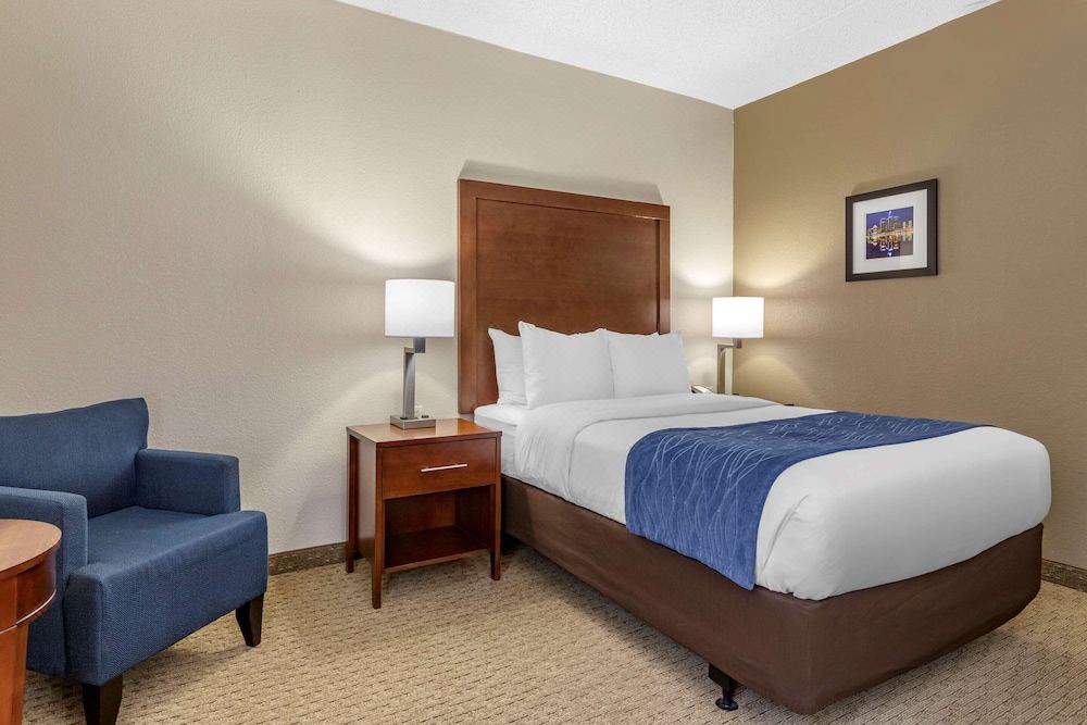 Photo of Bedroom in Dearborn