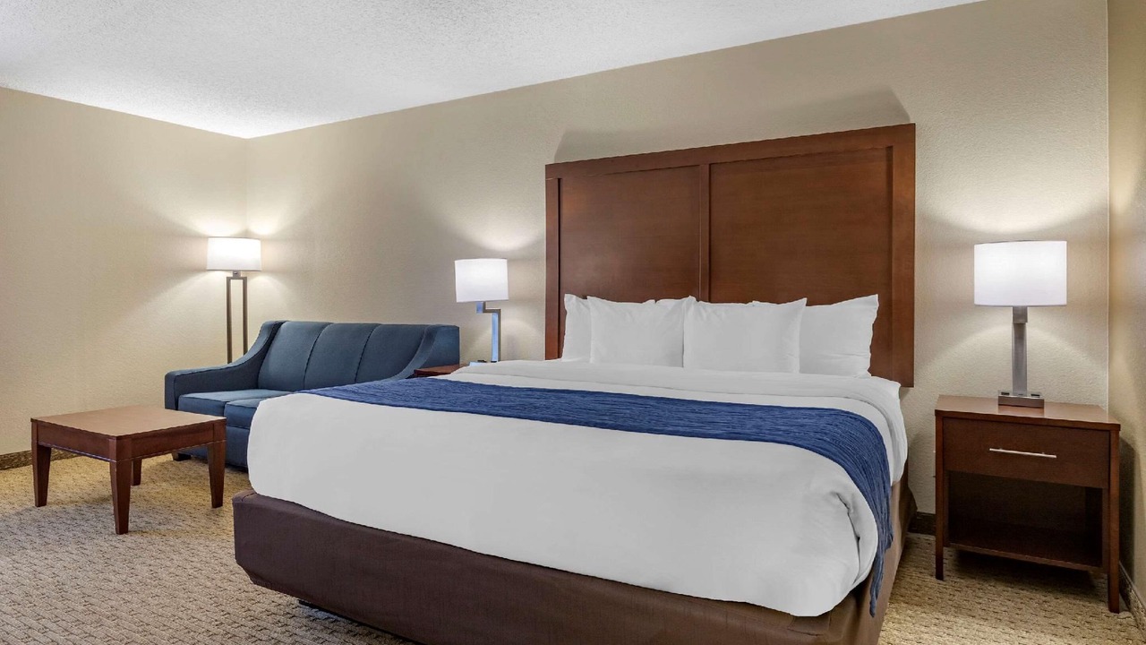Photo of Bedroom in Dearborn