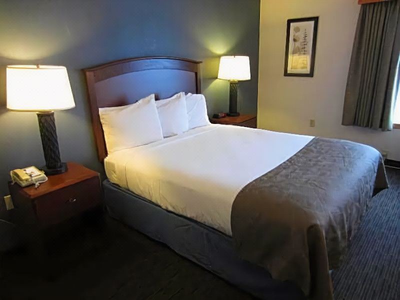 Photo of Bedroom in Hutchinson