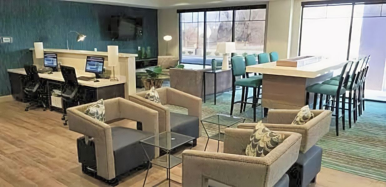 Photo of Livingroom in Jeffersonville - Clarksville