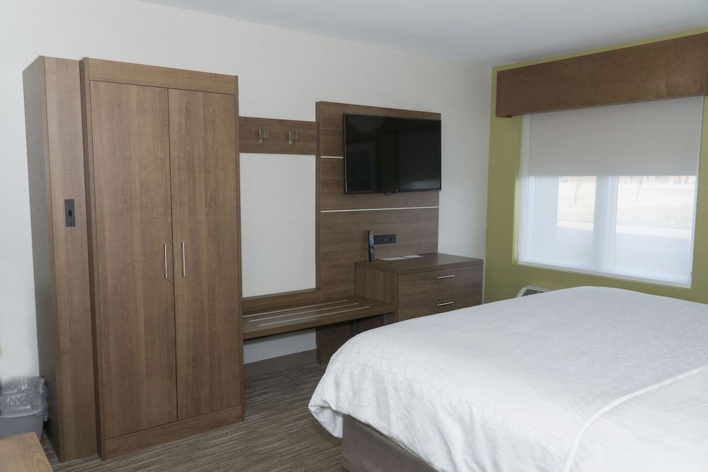 Photo of Bedroom in Madison