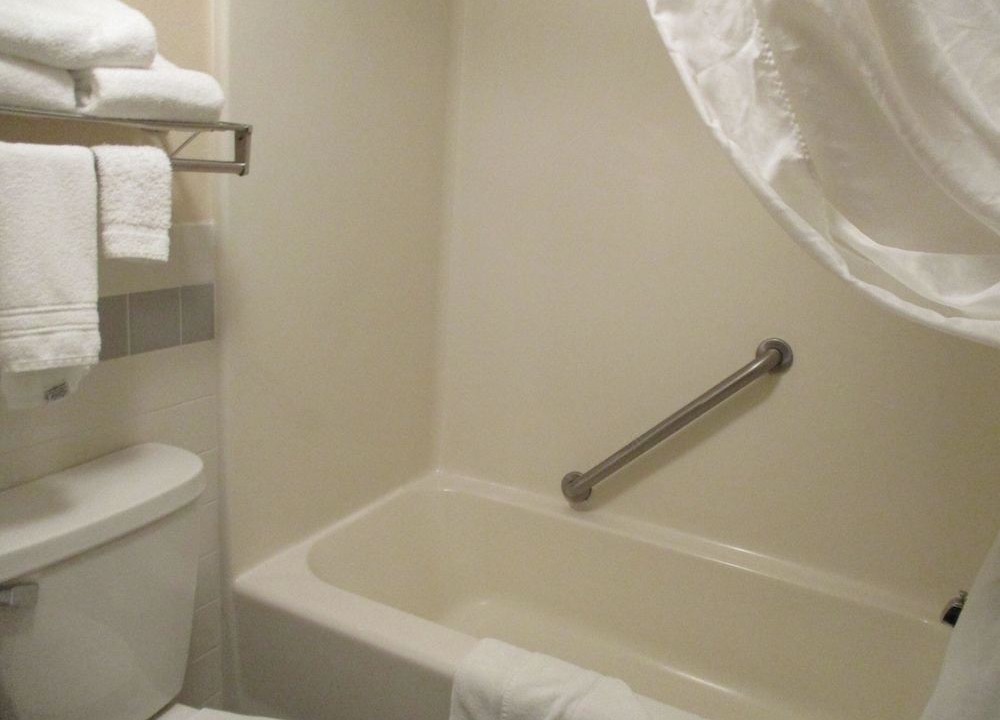 Photo of Bathroom in Hutchinson