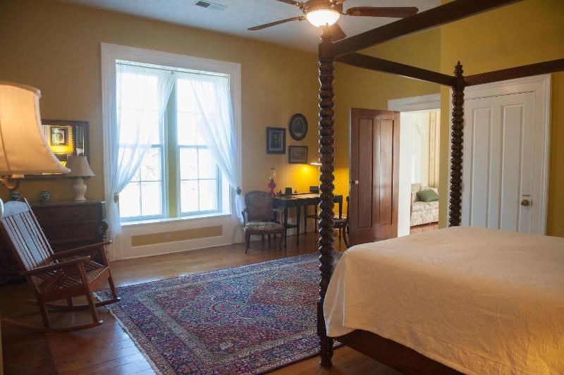 Photo of Bedroom in Paint Lick
