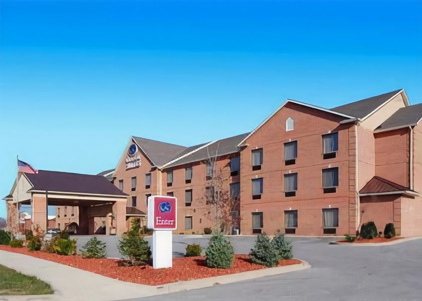 Photo of Buildings in Buechel