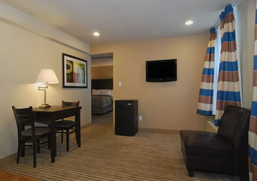 Photo of Livingroom in Corydon