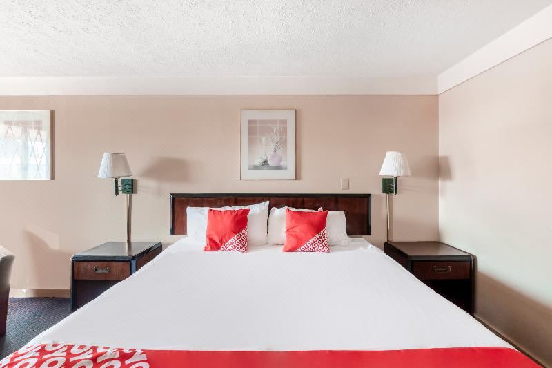 Photo of Bedroom in Wadsworth