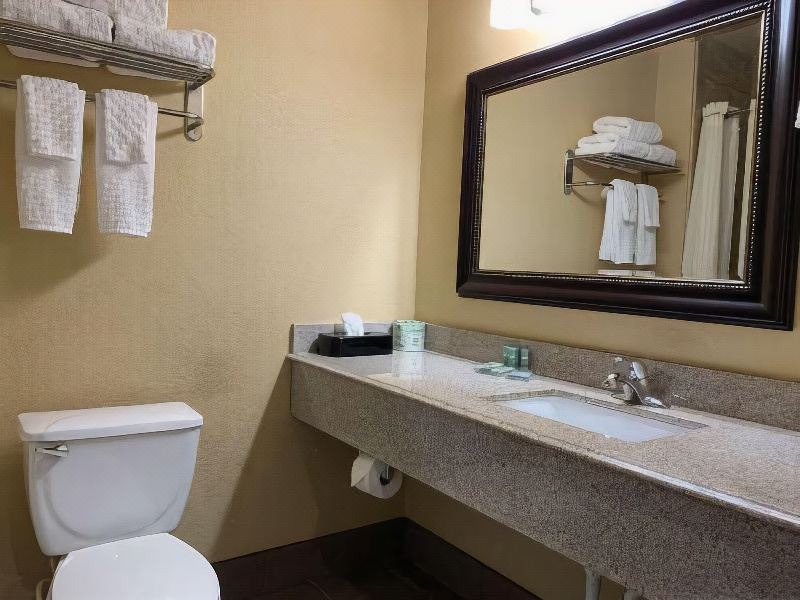 Photo of Bathroom in Oakdale