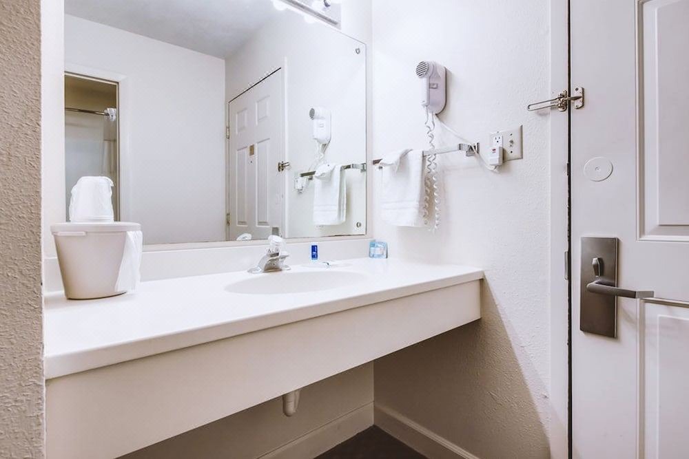 Photo of Bathroom in McCook