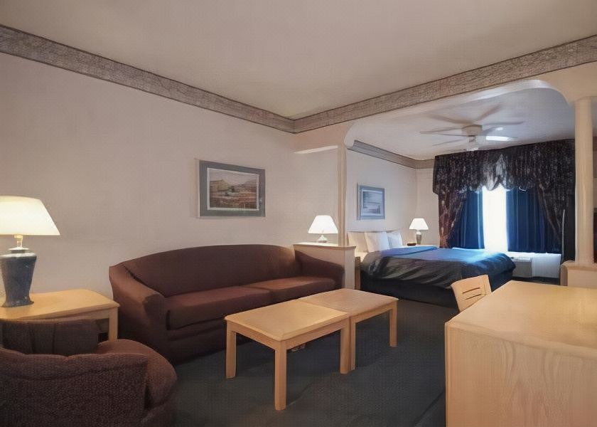 Photo of Livingroom in Lafayette