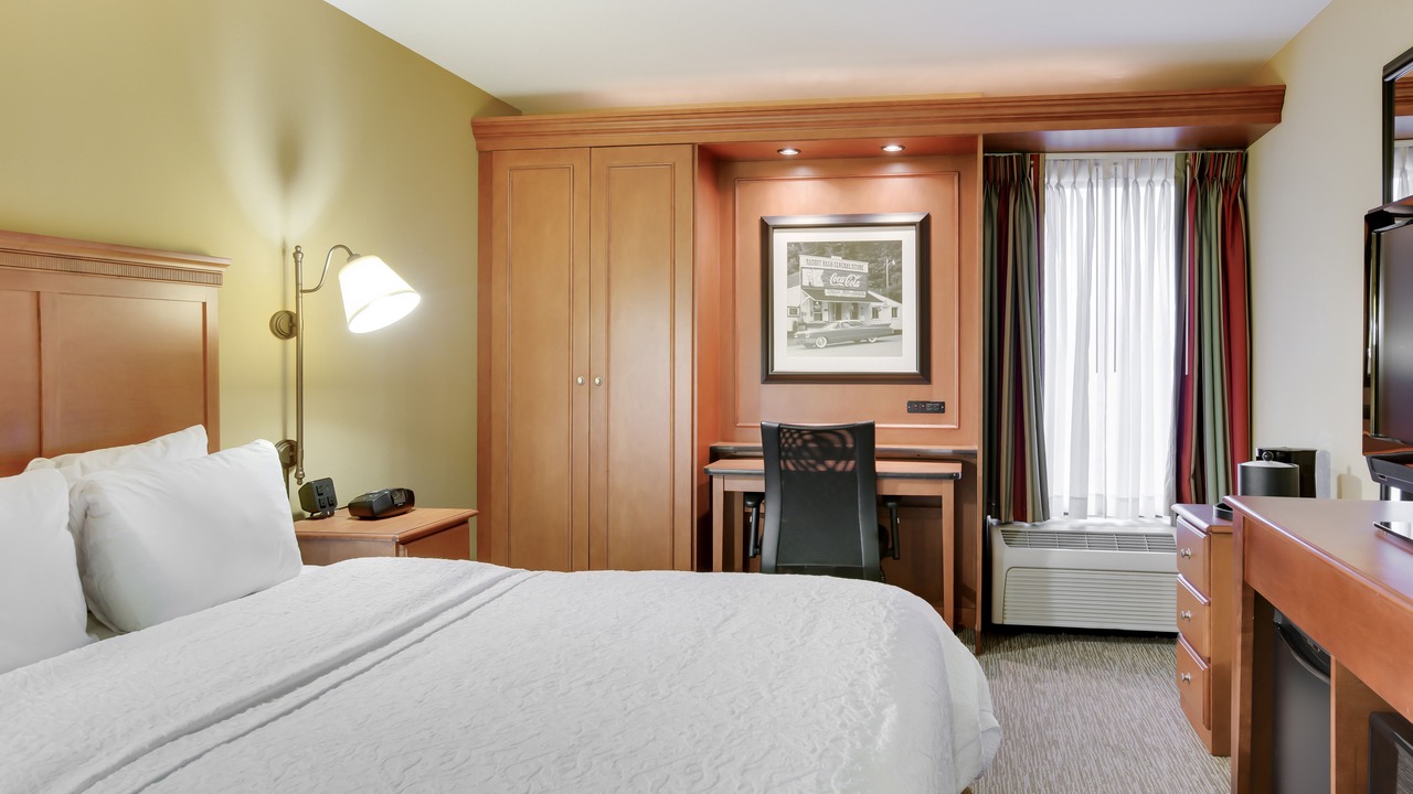 Photo of Bedroom in Moon Township
