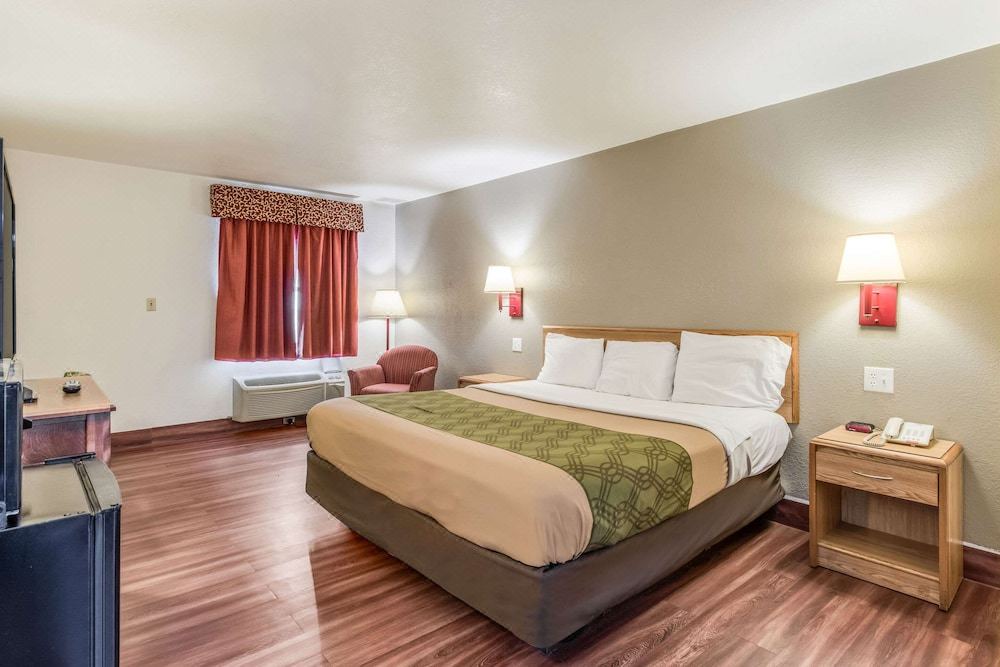 Photo of Bedroom in Sedalia