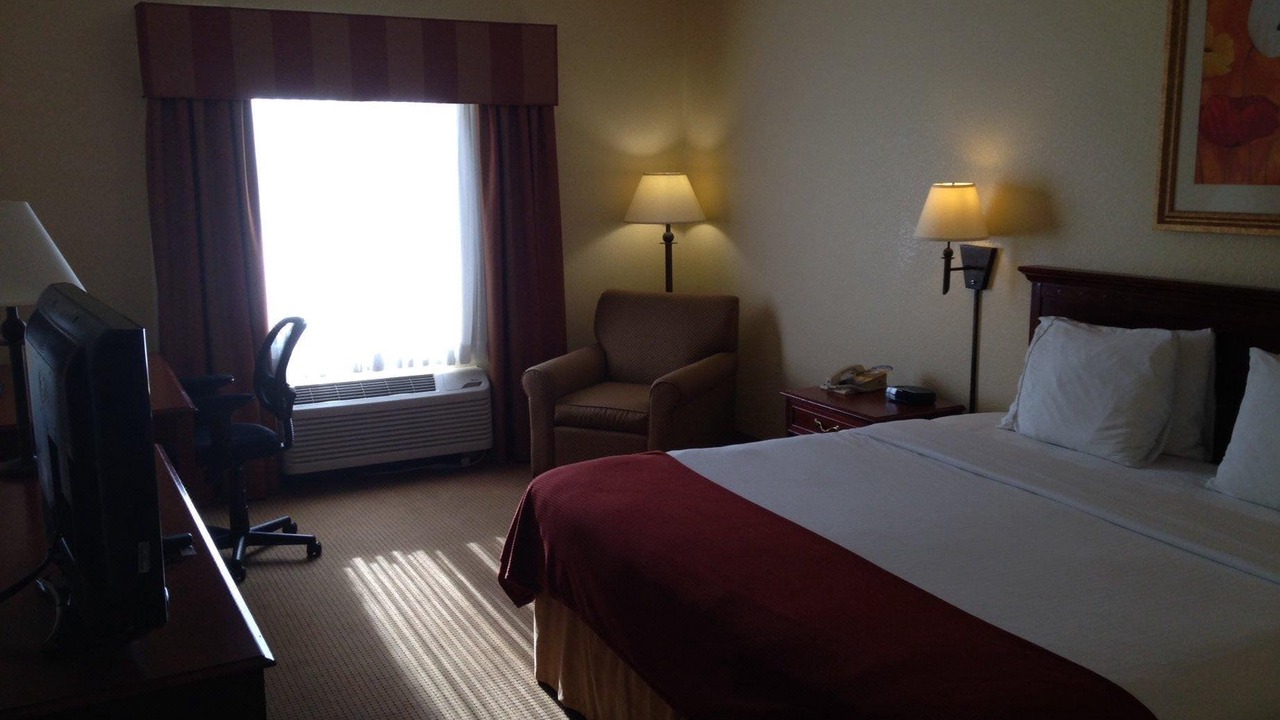Photo of Bedroom in Muncie