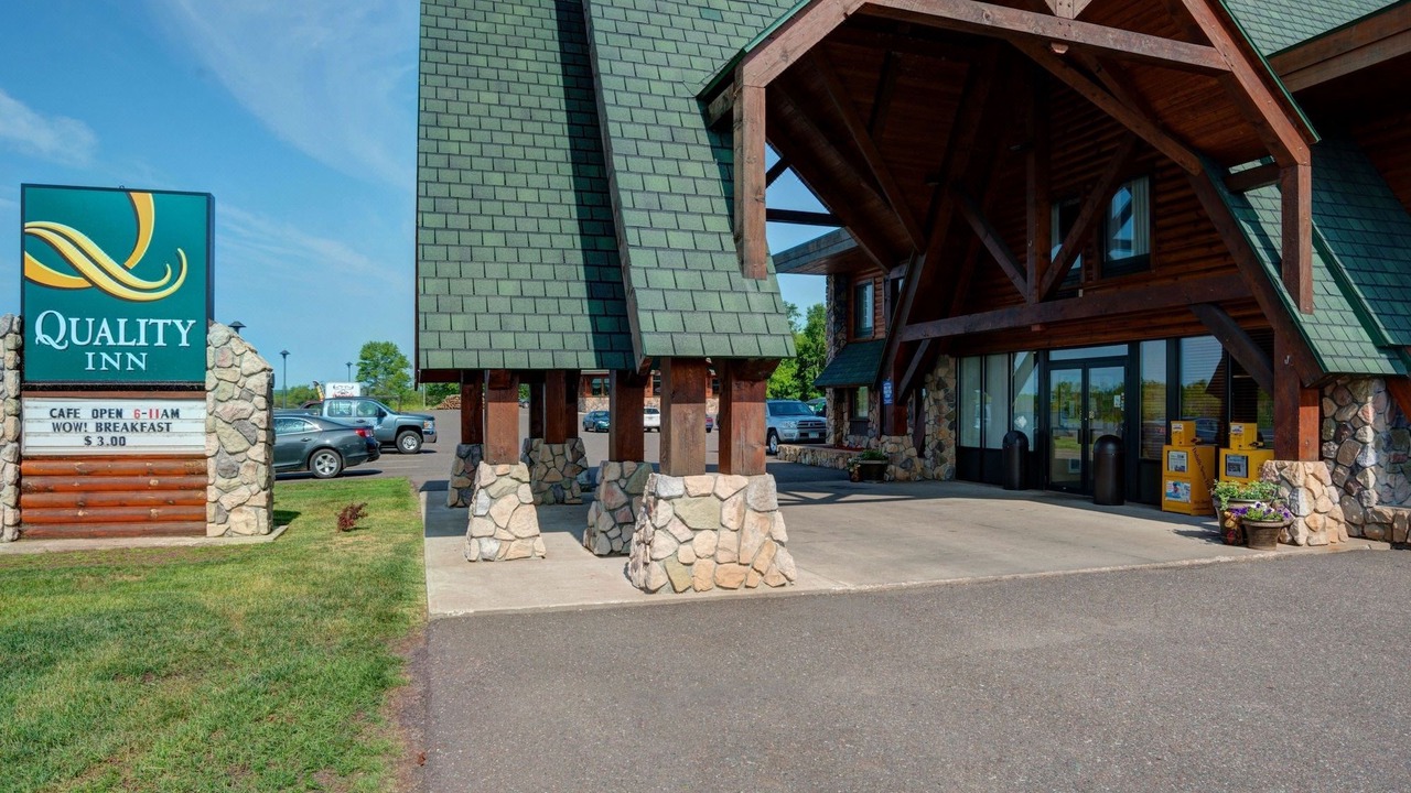 Photo of Buildings in Ashland