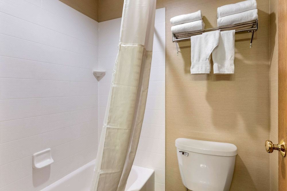 Photo of Bathroom in Sedalia