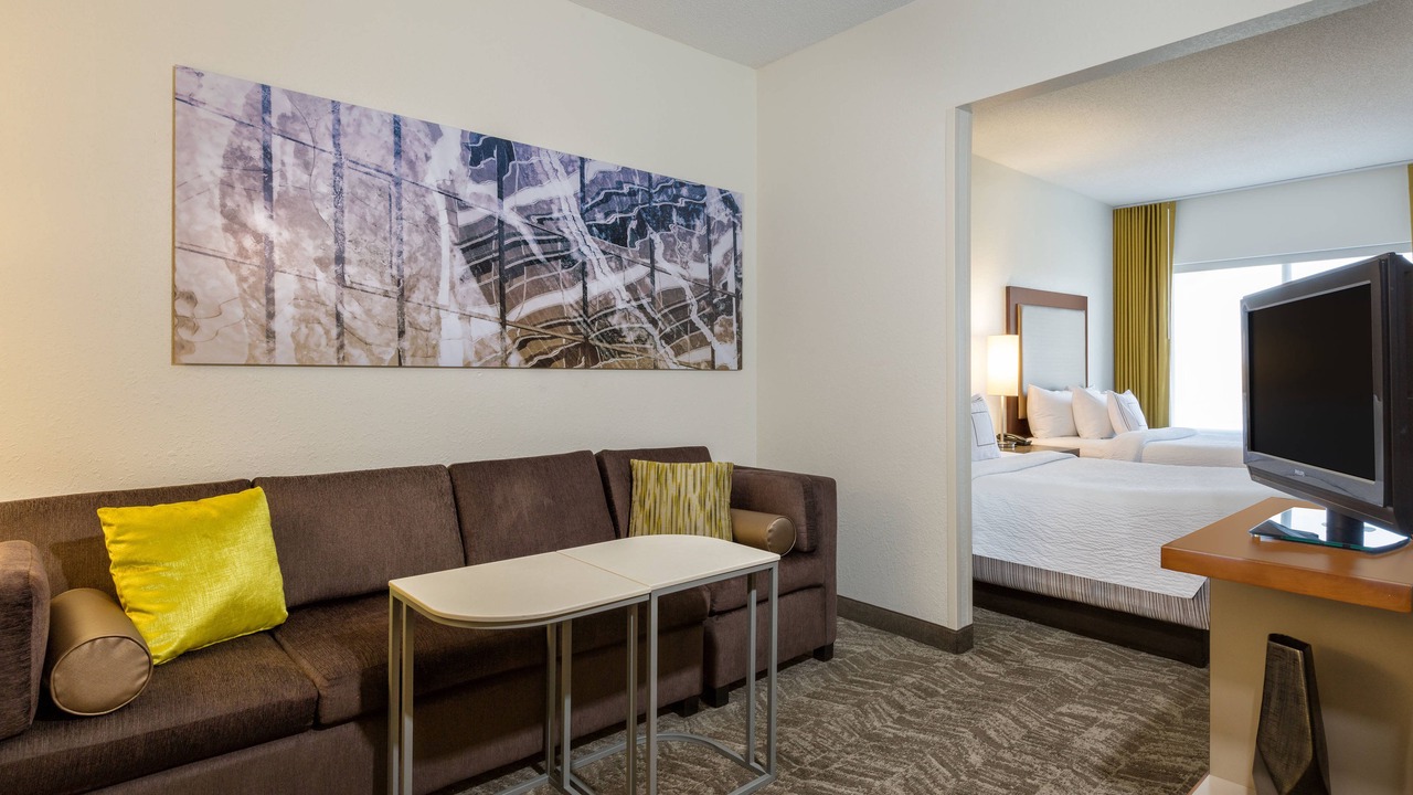 Photo of Livingroom in Lyndon