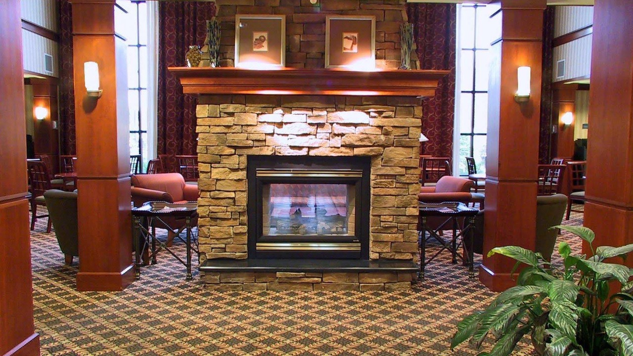 Photo of Livingroom in Corning