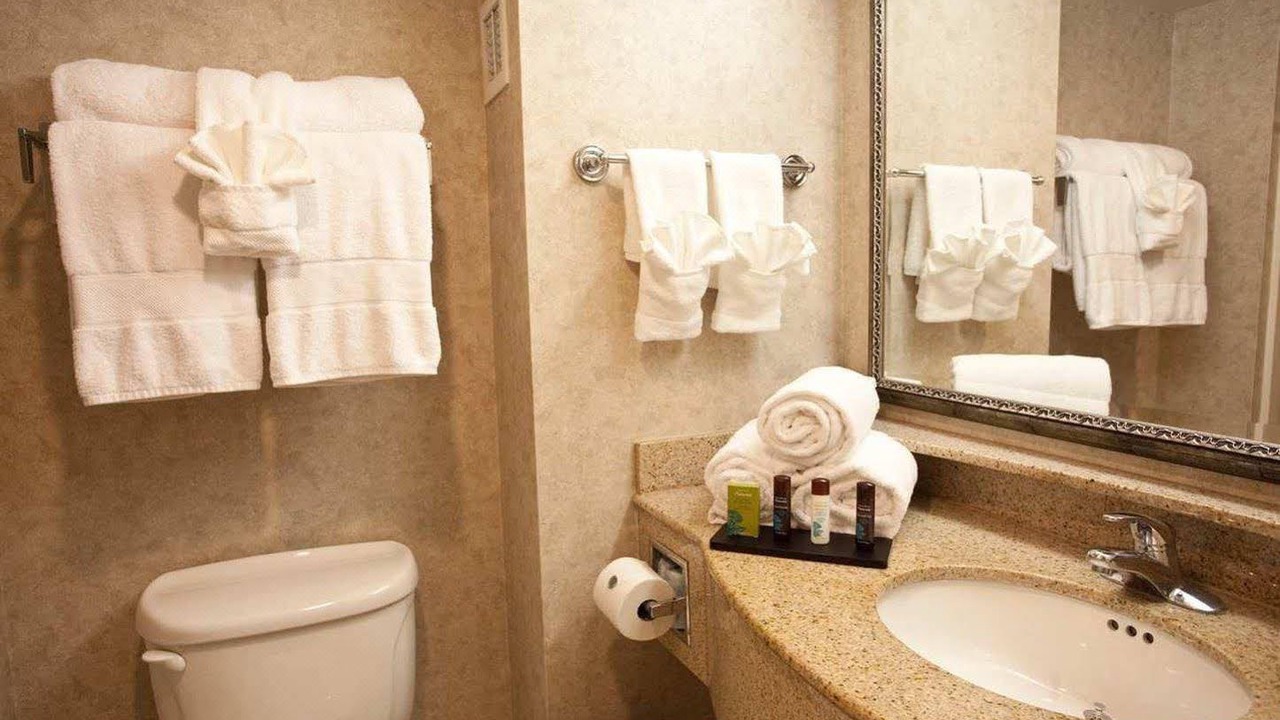 Photo of Bathroom in Lyndon