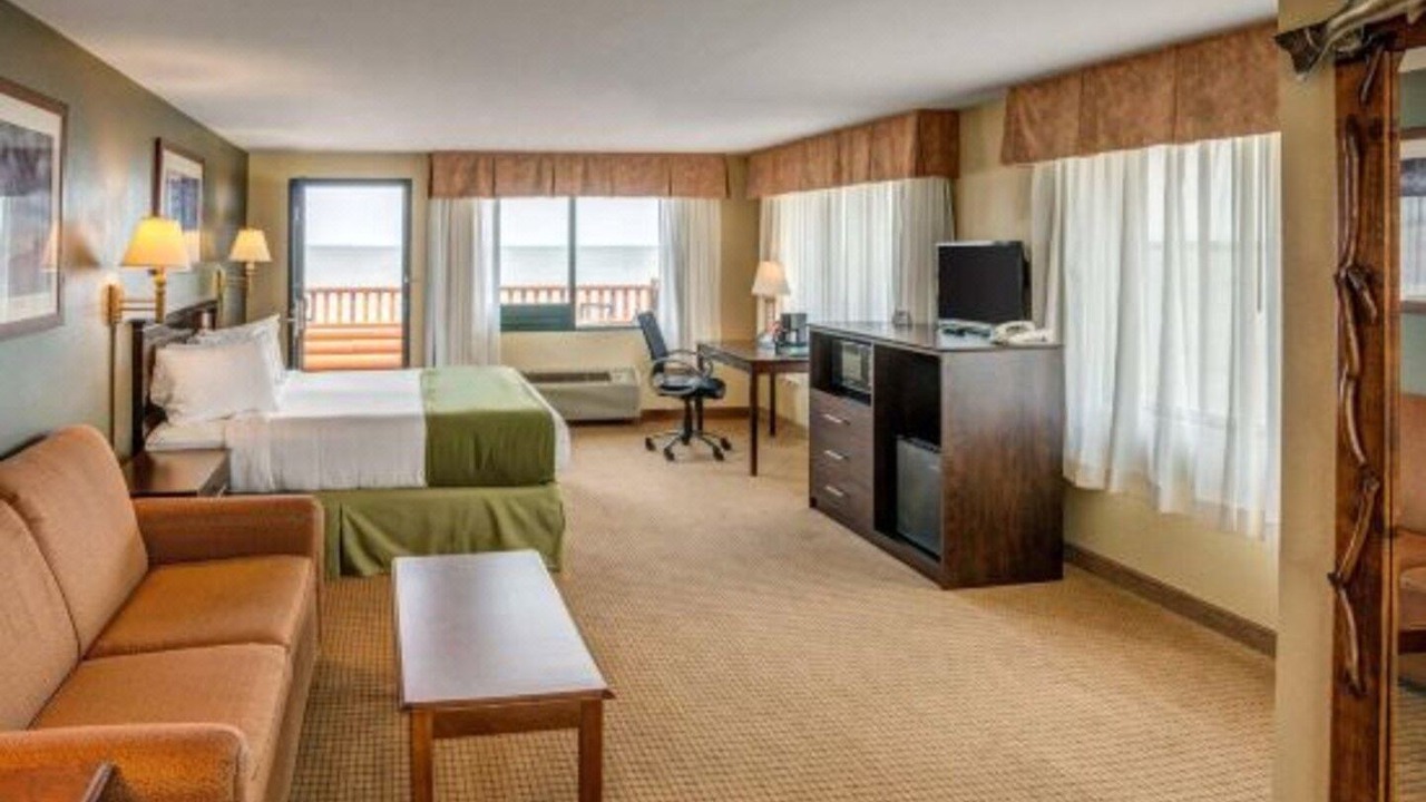 Photo of Livingroom in Ashland