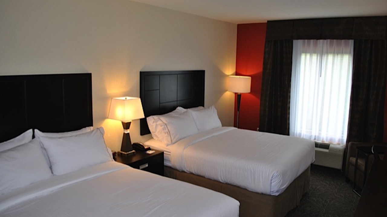 Photo of Bedroom in Salem